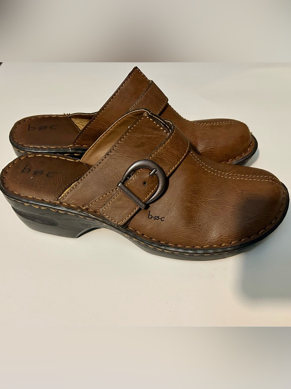 b.o.c. Born Brown Leather Buckle Clogs Mules Chunky Heel